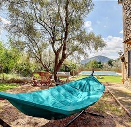4 Bedroom Villa with Pool, near Pollensa, sleeps 8